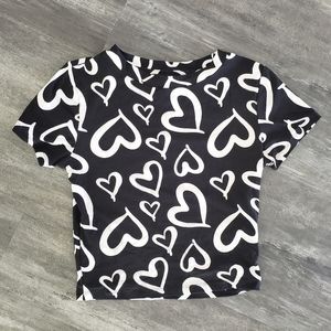 Black White Heart SS Cropped Short Sleeve